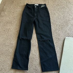Abercrombie high rise 90’s relaxed Jean